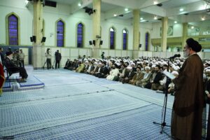 «مهار آتش فتنه و ساماندهی امور مساجد»؛ (متن کامل گزارش ریاست شورای سیاست‌گذاری ائمه جمعه به رهبر انقلاب در سال ۱۳۸۹)