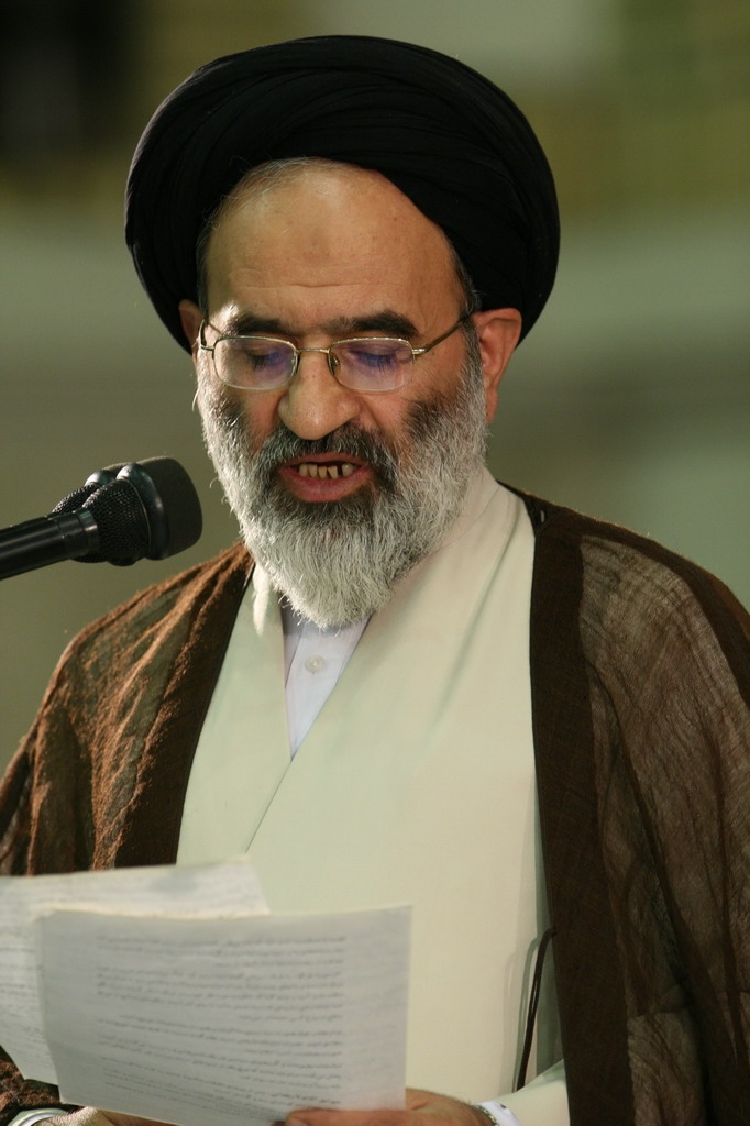 Khamenei-AemeJome-011