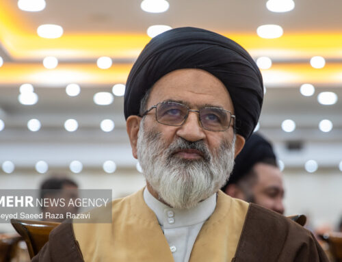 تصاویر مراسم تجلیل از نیم قرن خدمات حجت‌الاسلام و المسلمین سیدرضا تقوی